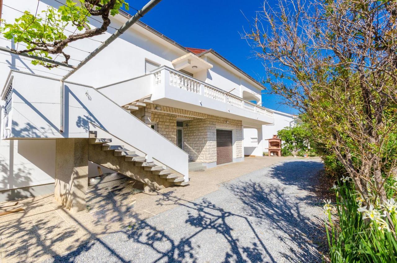 Apartments Slavica R Banjol Esterno foto