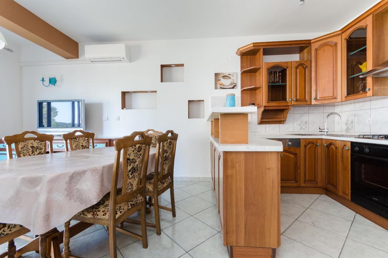 Apartments Slavica R Banjol Esterno foto